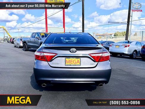 Used 2015 Toyota Camry XSE w/ Advanced Technology Package image 10