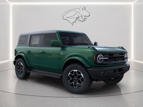 New 2025 Ford Bronco Outer Banks image 7