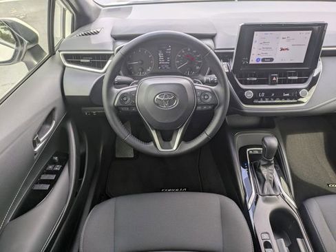 Used 2025 Toyota Corolla SE FWD image 15