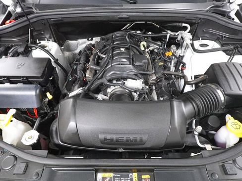 Certified 2025 Dodge Durango R/T AWD/4WD image 36
