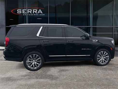 Used 2023 GMC Yukon Denali image 6