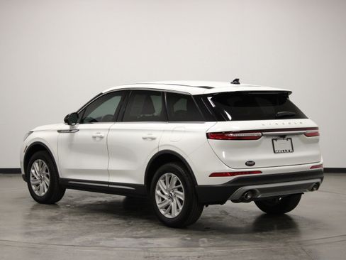 Used 2024 Lincoln Corsair FWD image 6