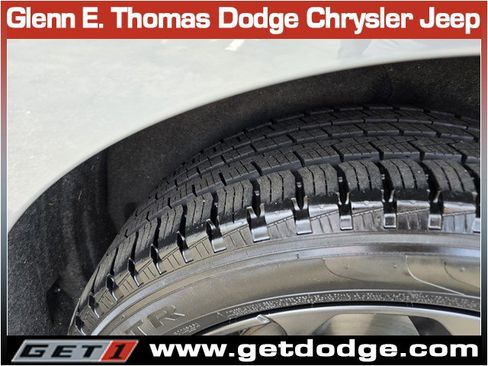 Certified 2023 Chrysler Pacifica Touring-L w/ S Appearance Package AWD/4WD image 39