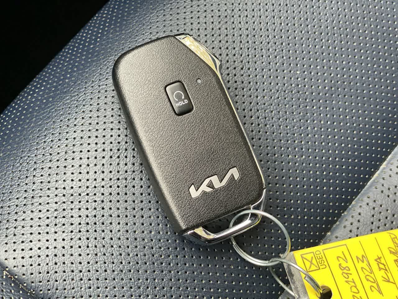 Used 2023 Kia Sorento SX Prestige AWD/4WD image 26