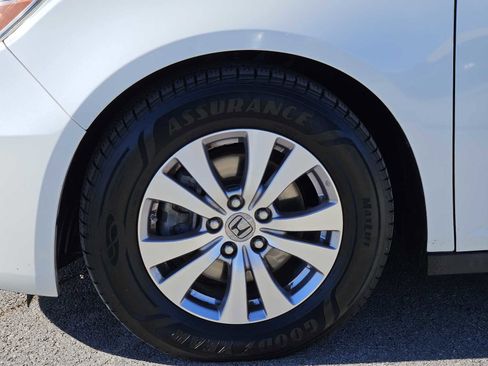 Used 2014 Honda Odyssey EX-L image 9