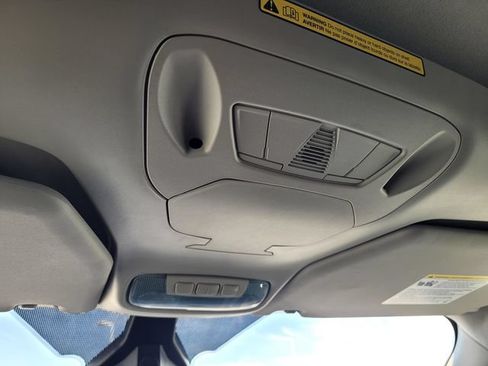 Certified 2021 Ford Transit Connect XLT FWD image 20