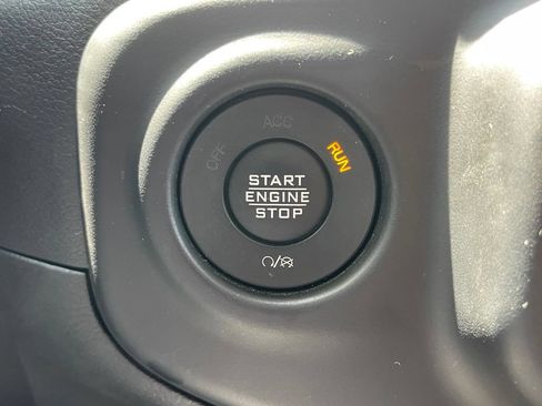 Used 2021 Jeep Gladiator Sport AWD/4WD image 60