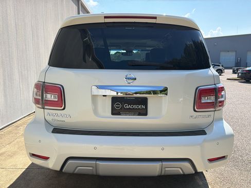 Used 2017 Nissan Armada Platinum w/ Captain Seat Package RWD image 4