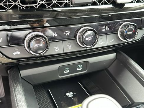 New 2025 Honda Accord EX-L image 17