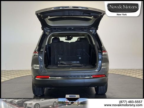 Used 2022 Jeep Grand Cherokee L Limited image 7