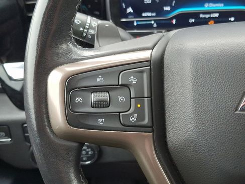 Used 2023 Chevrolet Silverado 1500 High Country image 23