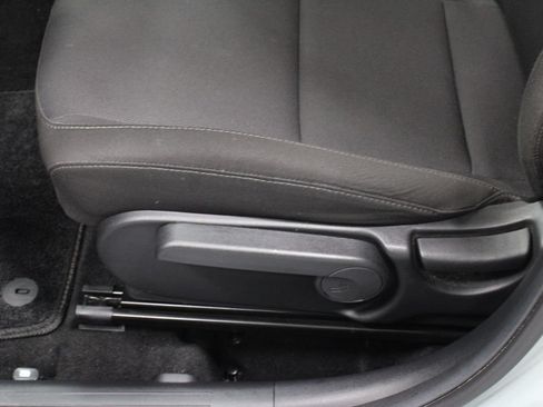 Used 2024 Hyundai Kona SE AWD/4WD image 25