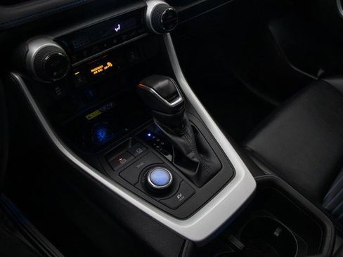 Used 2022 Toyota RAV4 XSE image 36