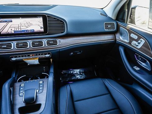 New 2026 Mercedes-Benz GLE 450 4MATIC image 15