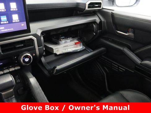 Certified 2025 Toyota 4Runner Limited image 25