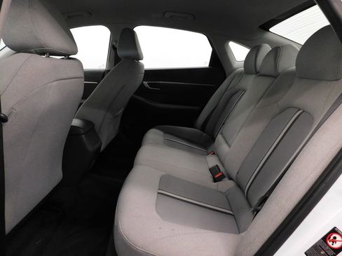 Used 2021 Hyundai Sonata SEL image 15