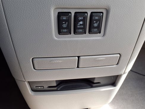 Used 2011 Nissan Quest SL w/ Value Cargo Pkg FWD image 8