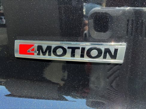 Used 2021 Volkswagen Atlas Cross Sport SEL Premium image 7