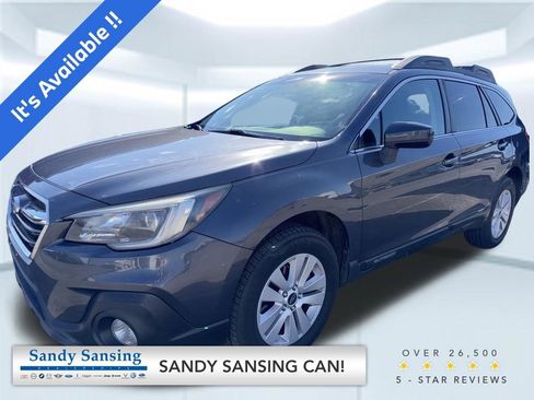 Used 2018 Subaru Outback 2.5i Premium AWD/4WD image 1