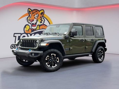 Used 2024 Jeep Wrangler Rubicon image 1