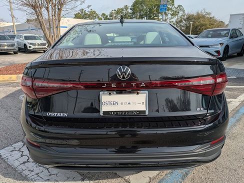 New 2026 Volkswagen Jetta SE image 5