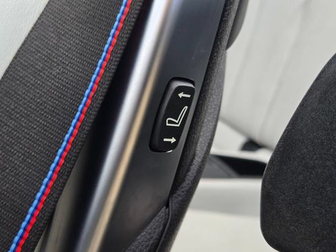 Used 2019 BMW M4 Convertible w/ Competition Package RWD image 25
