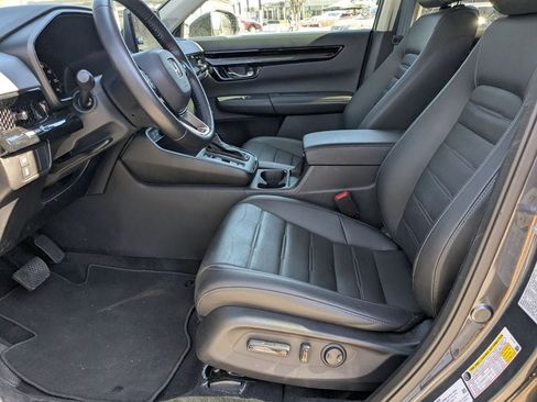 Used 2025 Honda CR-V EX-L image 11