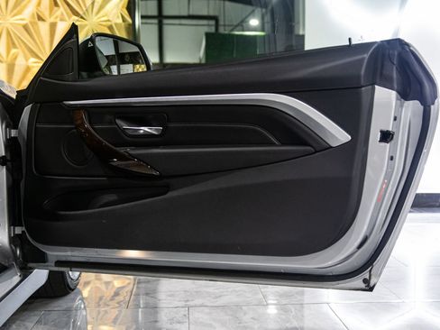 Used 2019 BMW 430i xDrive Convertible w/ Convenience Package AWD/4WD image 27