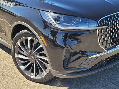 New 2026 Lincoln Aviator Reserve image 6