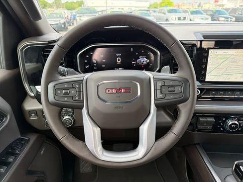 New 2026 GMC Sierra 1500 SLT AWD/4WD image 10