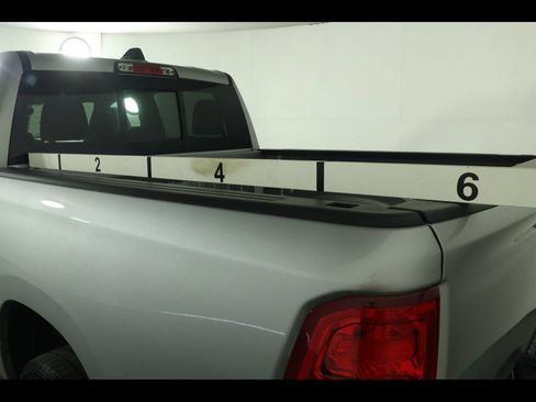 Used 2023 RAM 1500 Big Horn AWD/4WD image 12