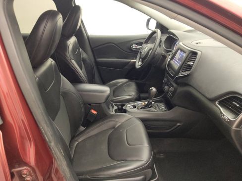 Used 2019 Jeep Cherokee Latitude Plus image 21