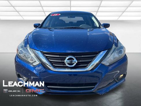 Used 2018 Nissan Altima 2.5 SR w/ SR Special Edition FWD image 9