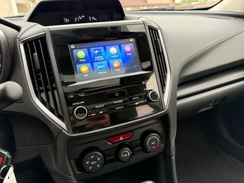 Used 2019 Subaru Crosstrek 2.0i Premium AWD/4WD image 21