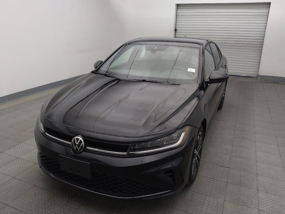 Used 2025 Volkswagen Jetta Sport FWD image 15