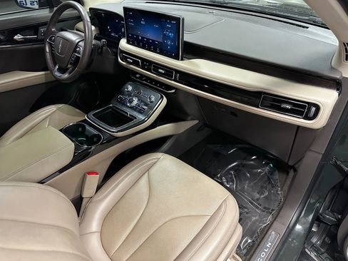 Used 2022 Lincoln Nautilus Reserve AWD/4WD image 24