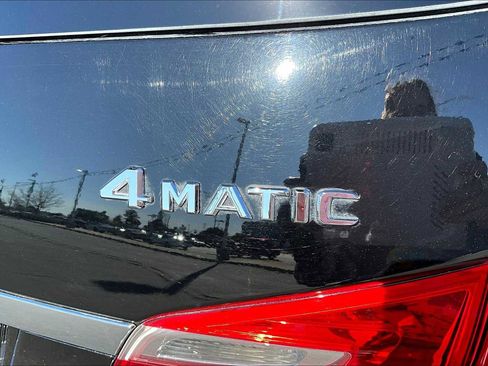 Used 2016 Mercedes-Benz GL 450 4MATIC image 9