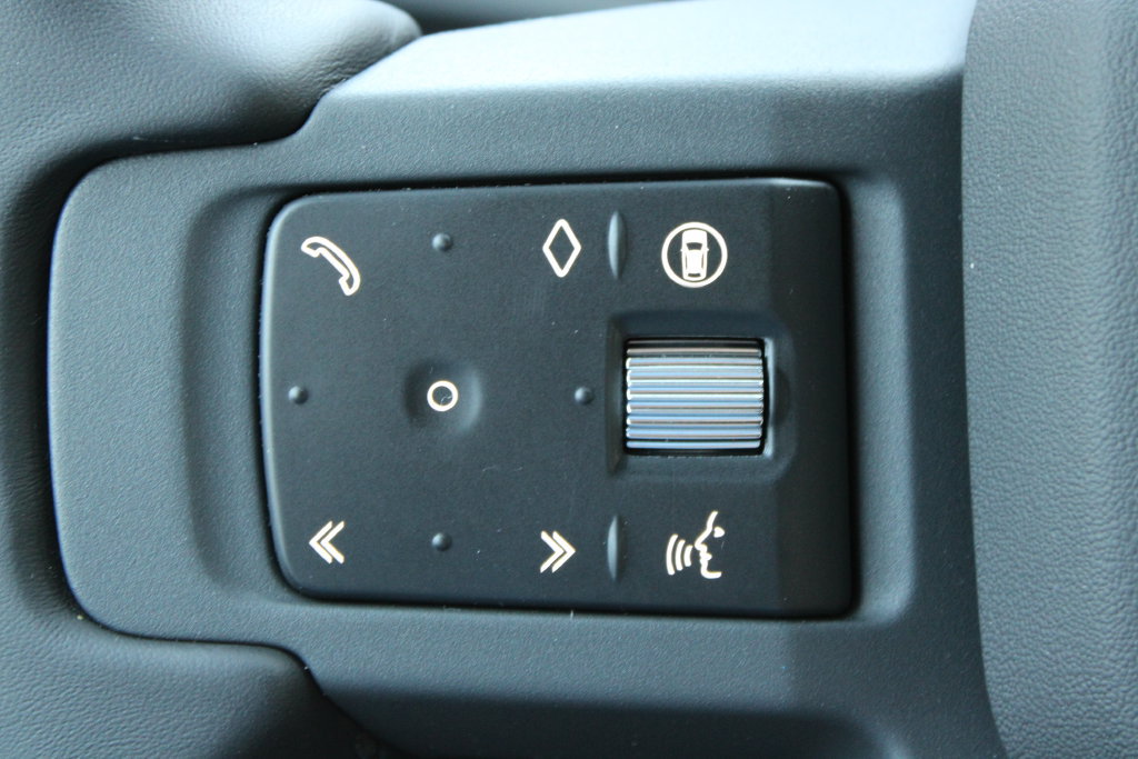 New 2026 Land Rover Defender 110 S AWD/4WD image 17