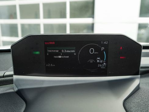 New 2026 Subaru Solterra AWD/4WD image 22