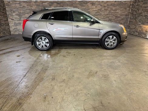 Used 2012 Cadillac SRX Luxury image 10