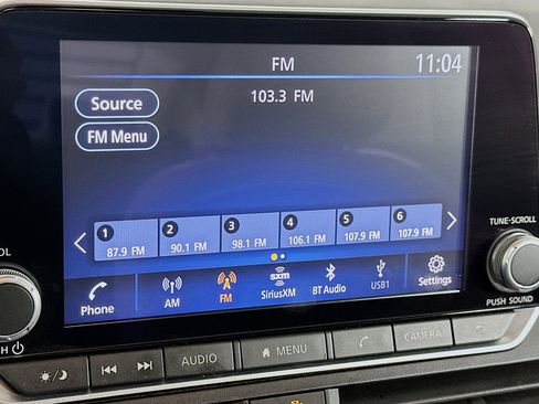 Used 2025 Nissan Altima 2.5 SV image 21