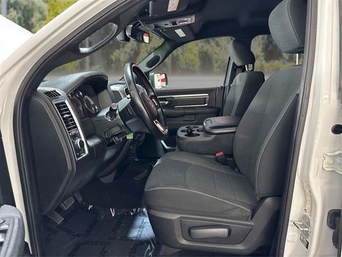 Used 2021 RAM 1500 Classic Warlock w/ Luxury Group AWD/4WD image 9