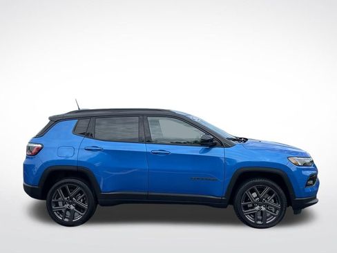 Used 2026 Jeep Compass Limited AWD/4WD image 11