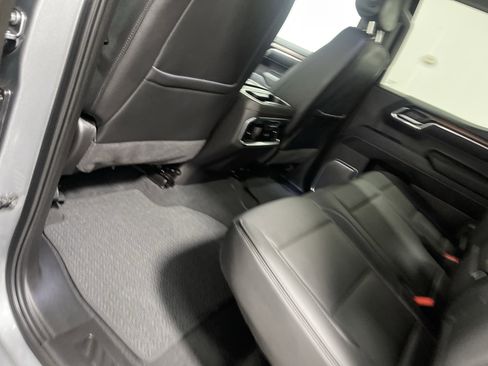 Used 2025 GMC Sierra 1500 Denali w/ Denali Reserve Package image 17