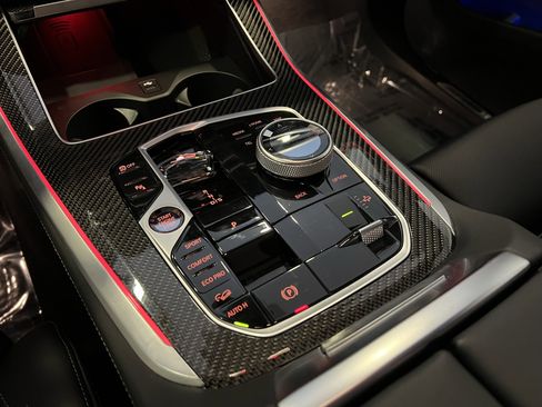 Used 2025 BMW X5 M60i image 19