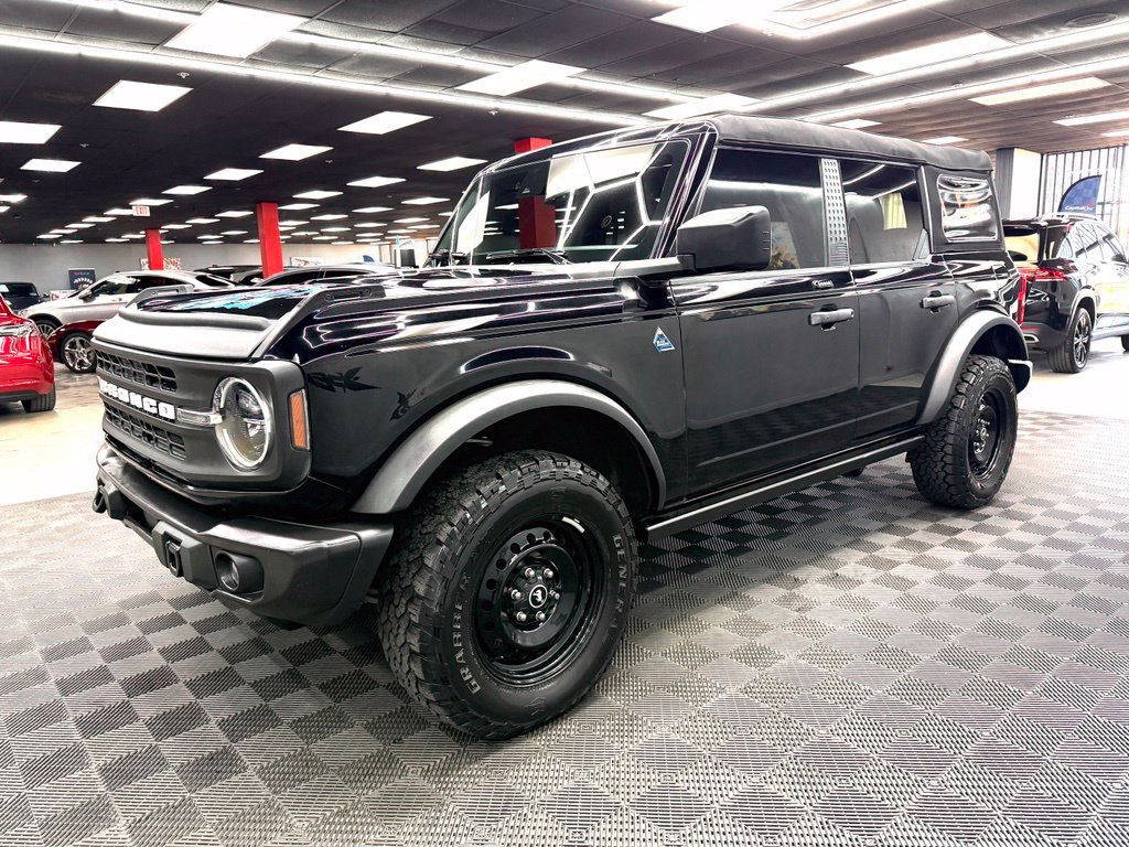 Used 2023 Ford Bronco Black Diamond AWD/4WD image 8