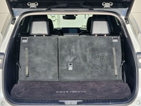 Used 2021 Toyota Highlander Limited image 20