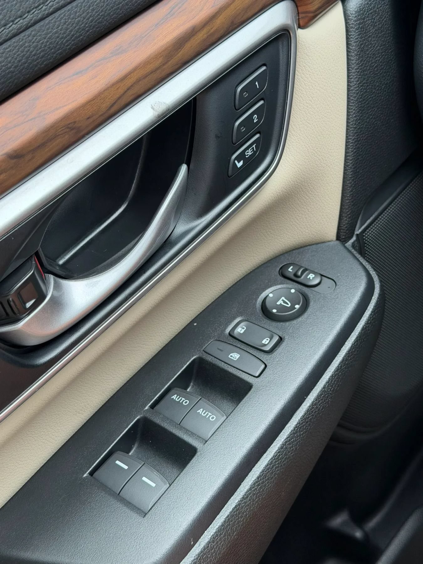 Used 2022 Honda CR-V EX-L image 29