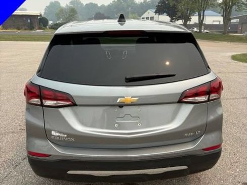 Used 2024 Chevrolet Equinox LT AWD/4WD image 5