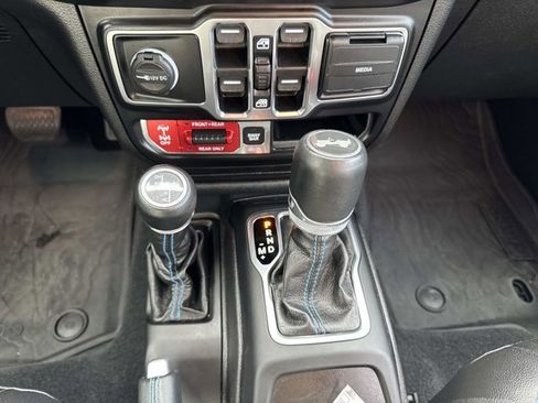 Used 2021 Jeep Wrangler Unlimited Rubicon 4xe image 33